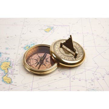 Boussole de poche en laiton, Ø7cm