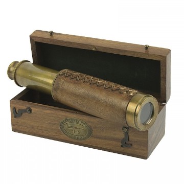 Teleskop, leder und messing, 38x25 mit Holzschachtel