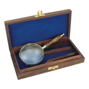 Loupe laiton Ø7.5 cm avec manche et boite en bois